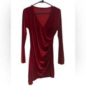 SHEIN Front Ruched Detail Velvet Dress (Stretchy)